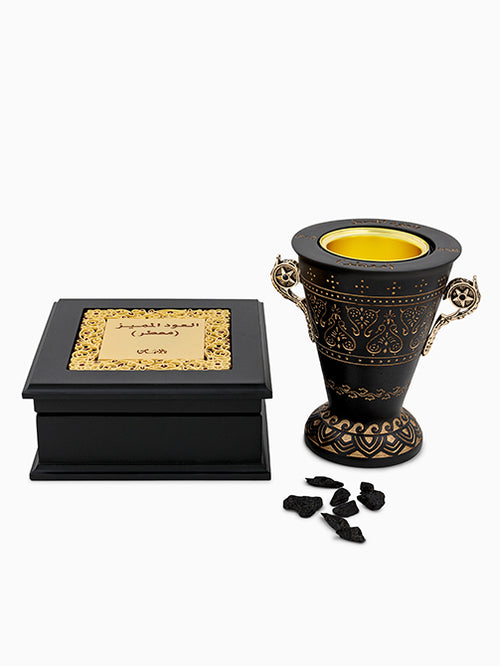 Oudh Al Mumaiaz